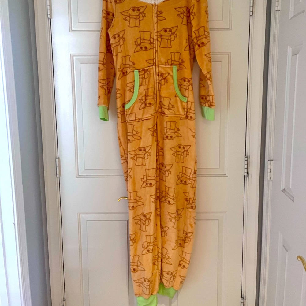 Star Wars Onesie Size Medium